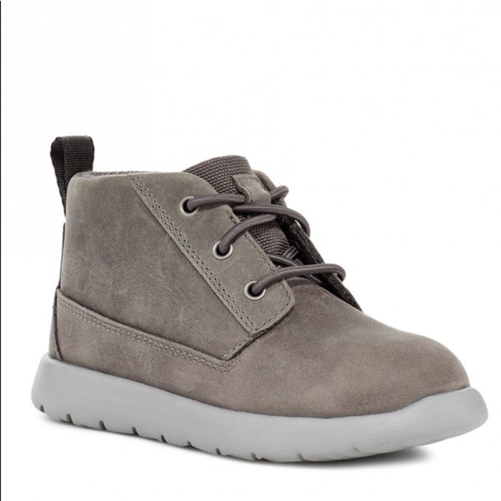 UGG TODDLER CANOE WP IN CHARCOAL